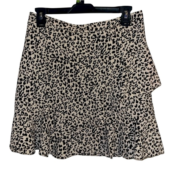 🌹ALTAR’D STATE MINI SKIRT - Picture 1 of 4